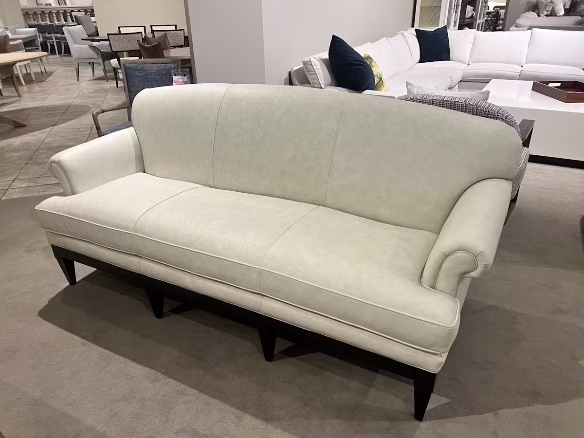 Hancock and Moore CJ6826-3 / Julia Sofa Hancock and Moore CJ6826-3 / Julia Sofa