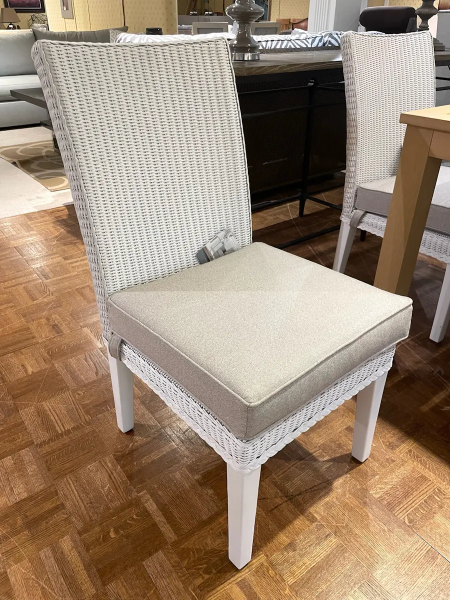 Lloyd Flanders 15007 Set of 8 Armless Chairs Lloyd Flanders 15007 Set of 8 Armless Chairs