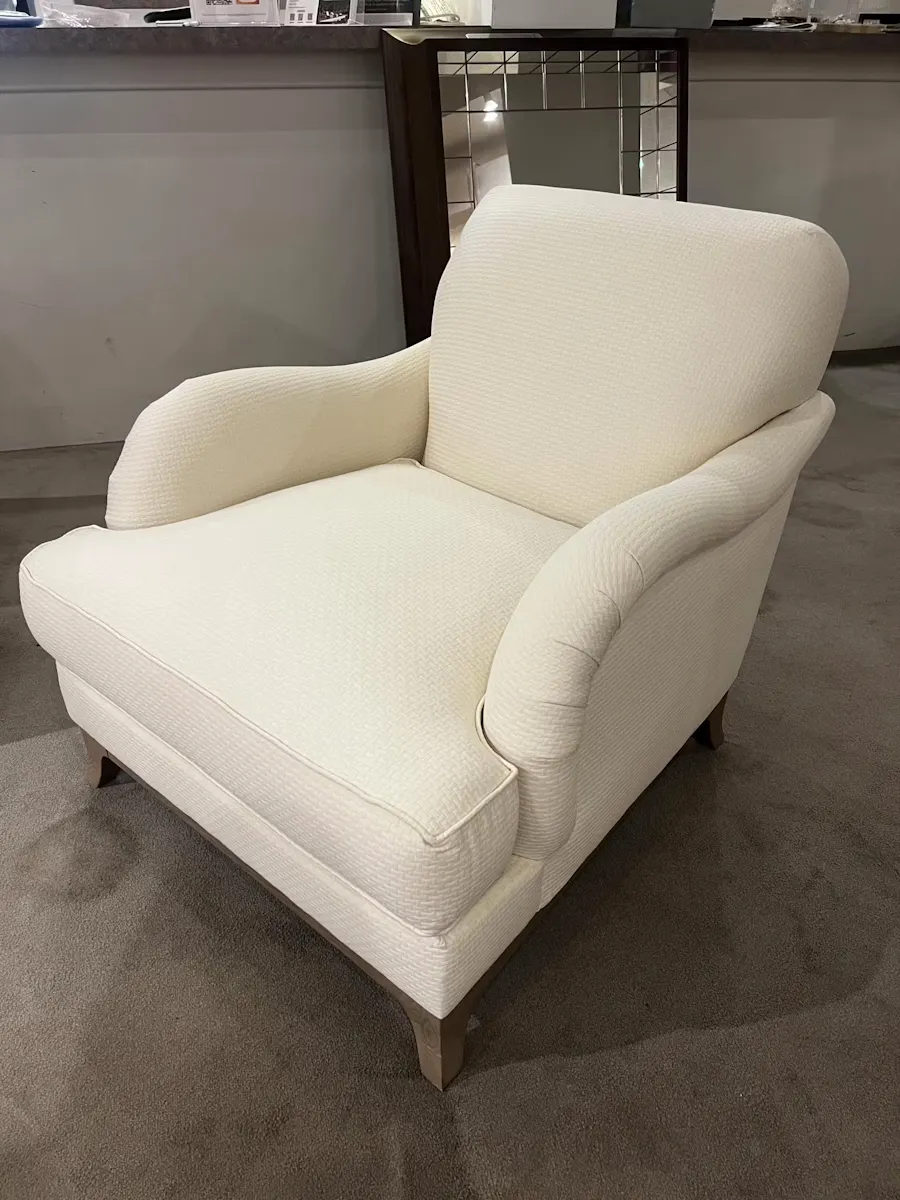 Hickory Chair HC3424-24/ Crowley Chair Hickory Chair HC3424-24/ Crowley Chair