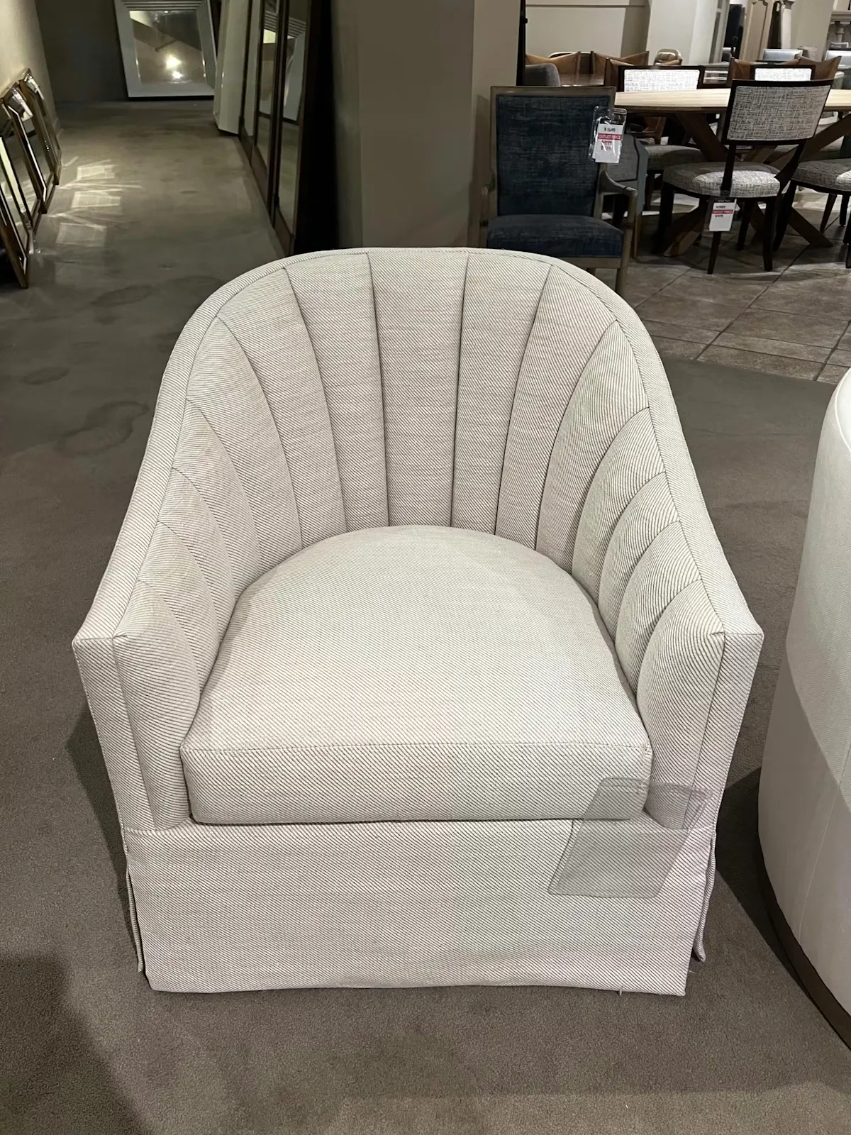 Hickory Chair HC7230-27S Ferris Skirted Swivel Chair Hickory Chair HC7230-27S Ferris Skirted Swivel Chair