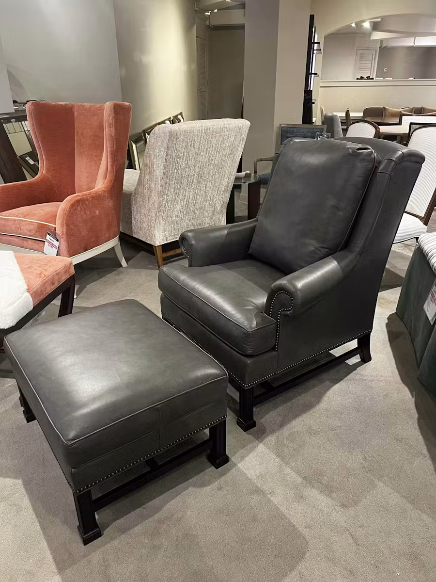 Hickory Chair HC1756-89 Marlborough Ottoman Hickory Chair HC1756-89 Marlborough Ottoman
