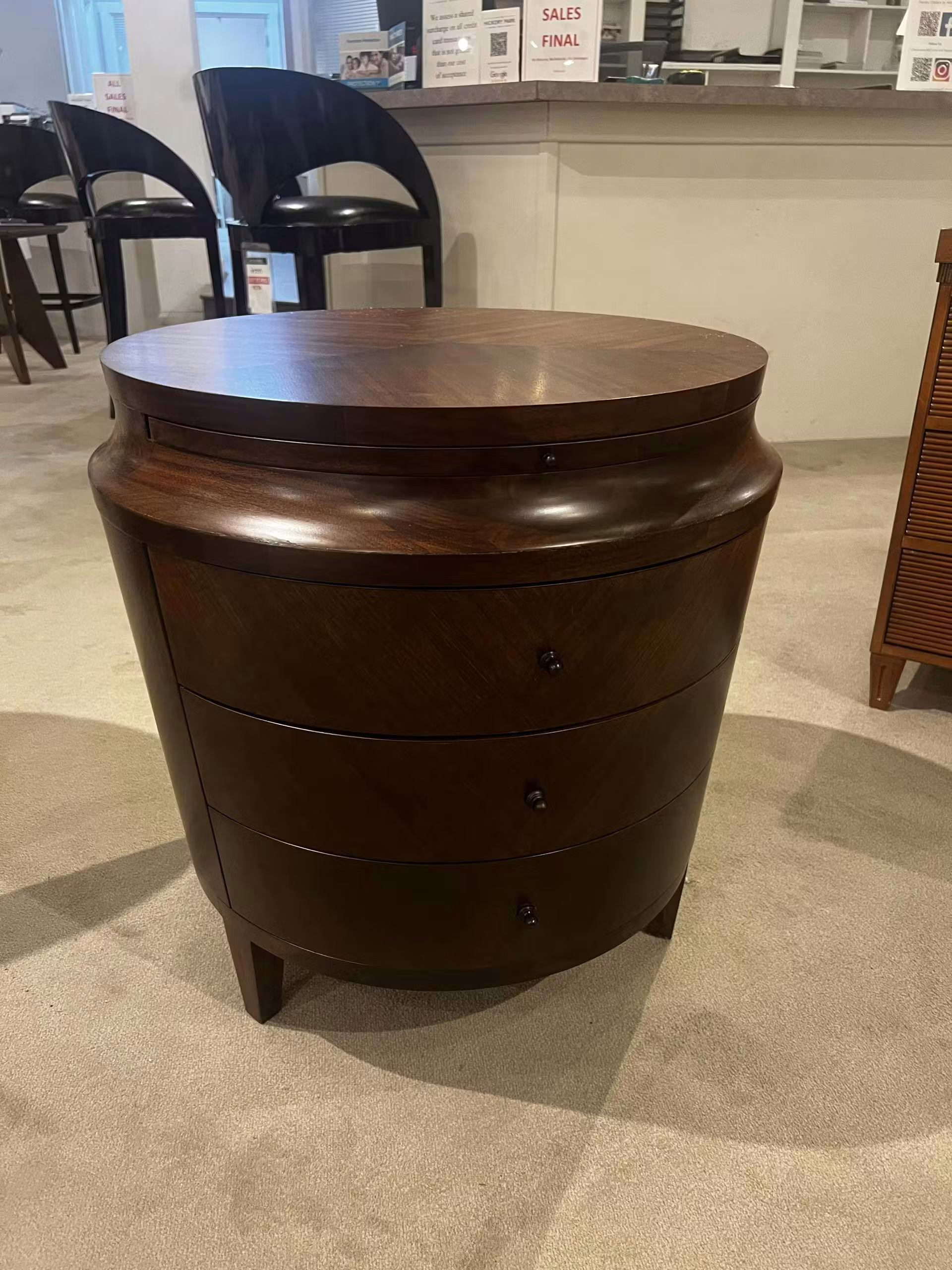 Hickory Chair HC7290-10 Scalloped Side Table at Factory Outlets by Hickory Park