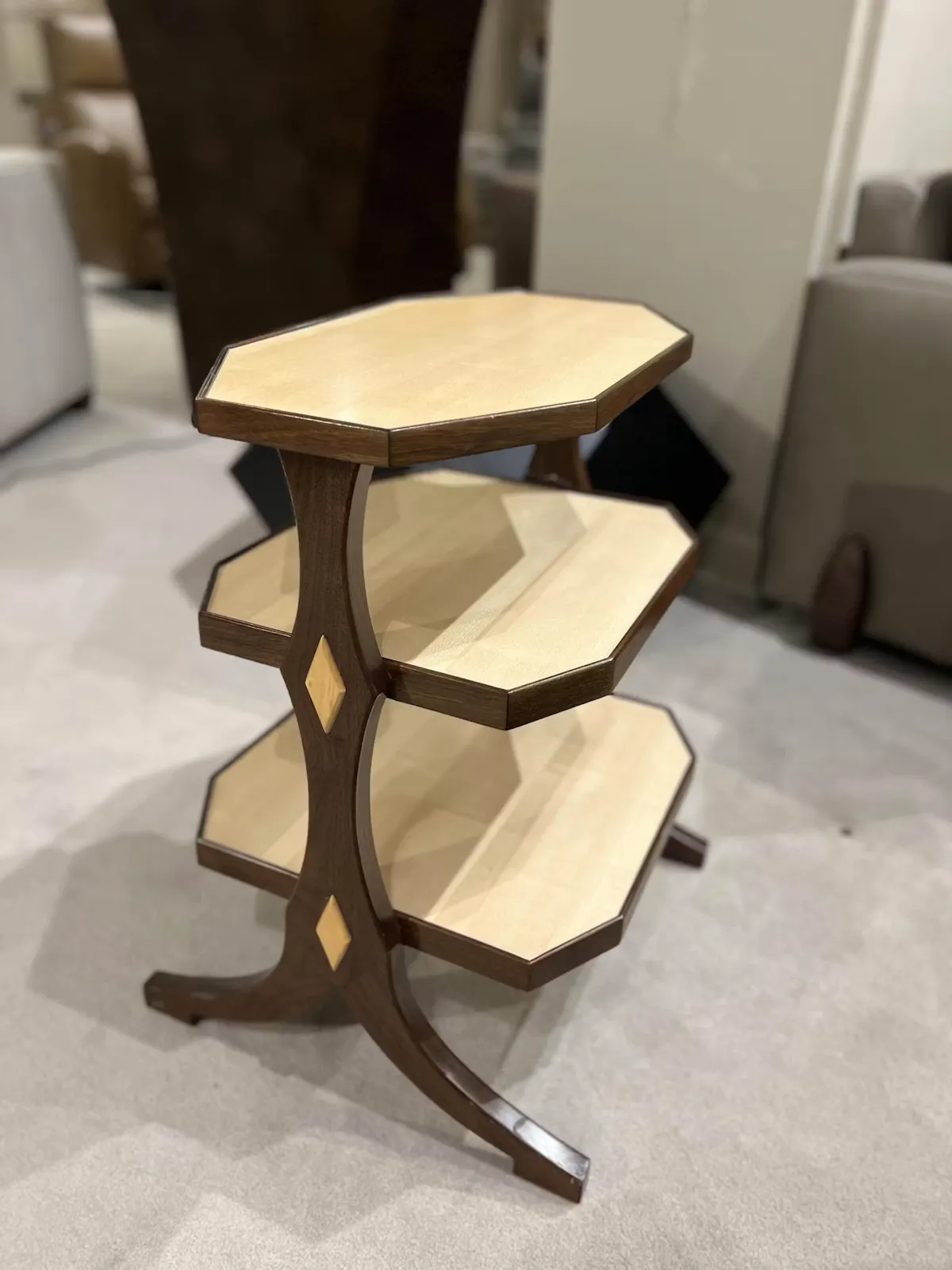 Hickory Chair HC6474-10 Belin Side Table Hickory Chair HC6474-10 Belin Side Table