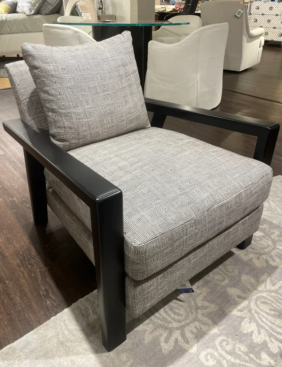 Hickory Chair HC3006-21 Wayne Lounge Chair Hickory Chair HC3006-21 Wayne Lounge Chair