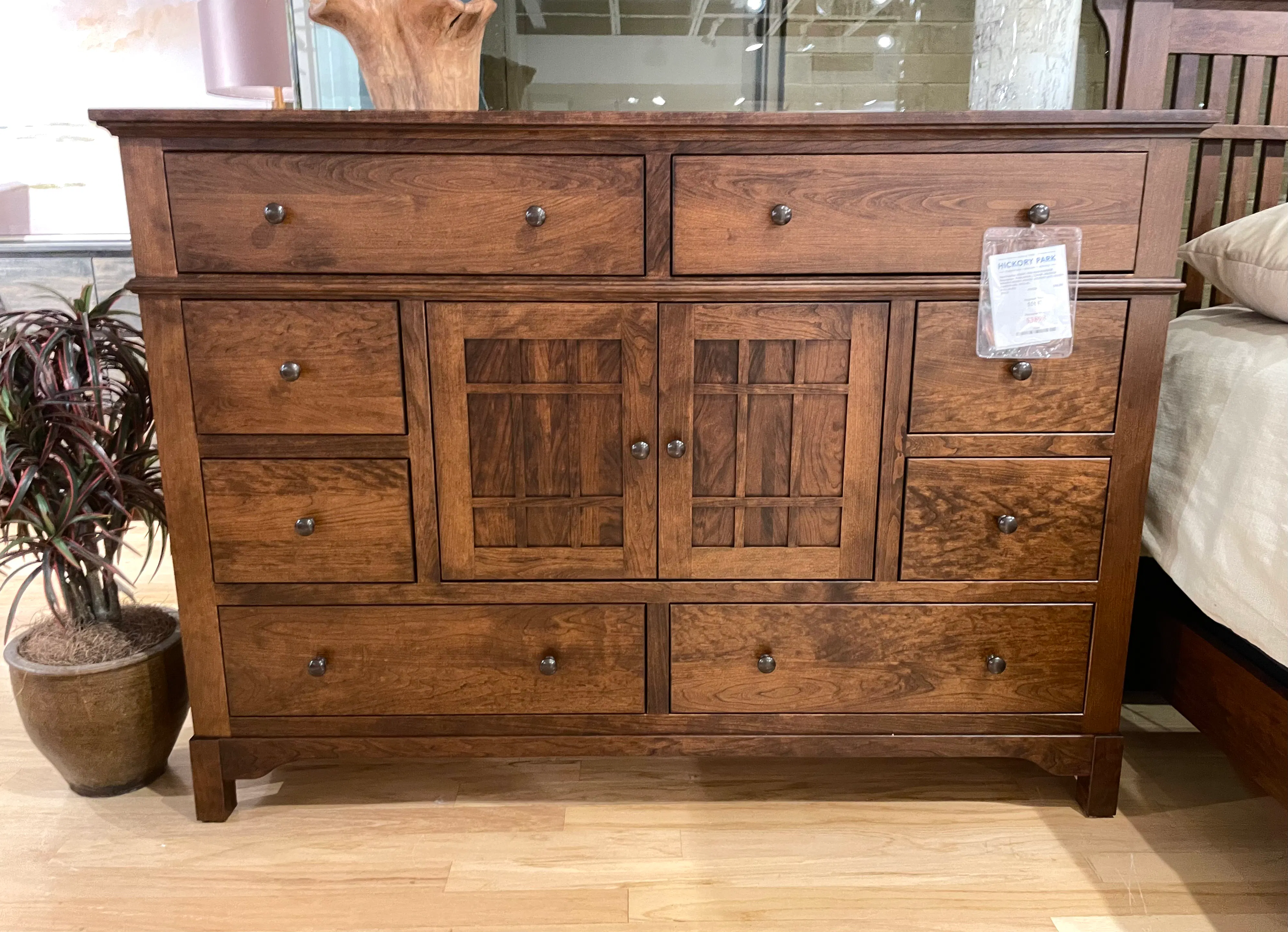 Still Fork 42BHC-1005 Bar Harbor 8 Drawer 2 Door Dresser