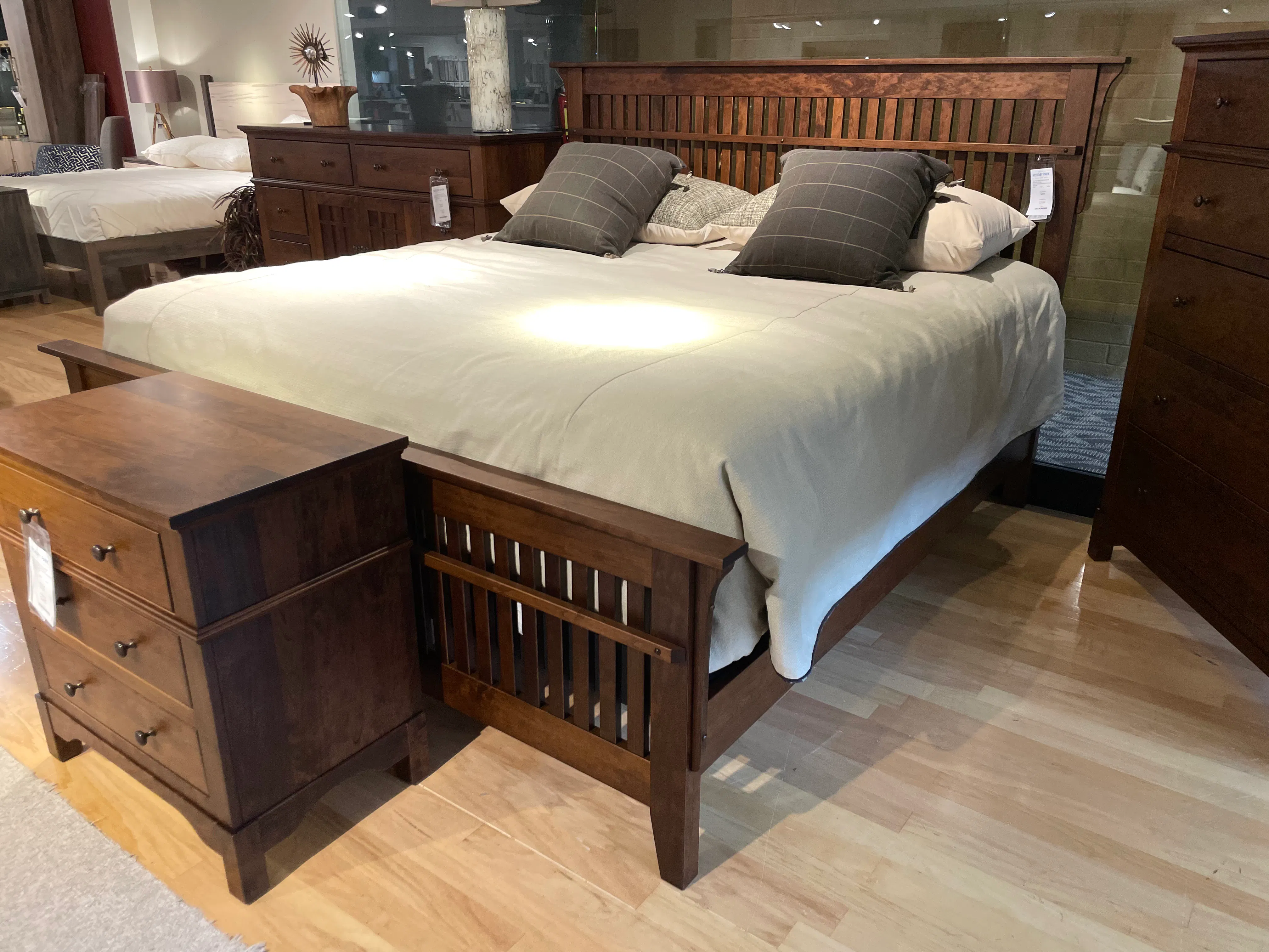 Still Fork 42BHC-1007K Bar Harbor King Bed