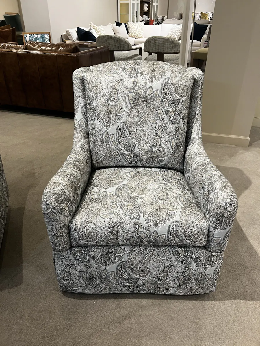 Jessica Charles 799-E-S Carrie English Arm Swivel Chair Jessica Charles 799-E-S Carrie English Arm Swivel Chair