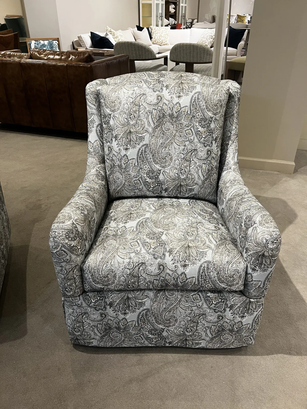 Jessica Charles 799-E-S Carrie English Arm Swivel Chair Jessica Charles 799-E-S Carrie English Arm Swivel Chair