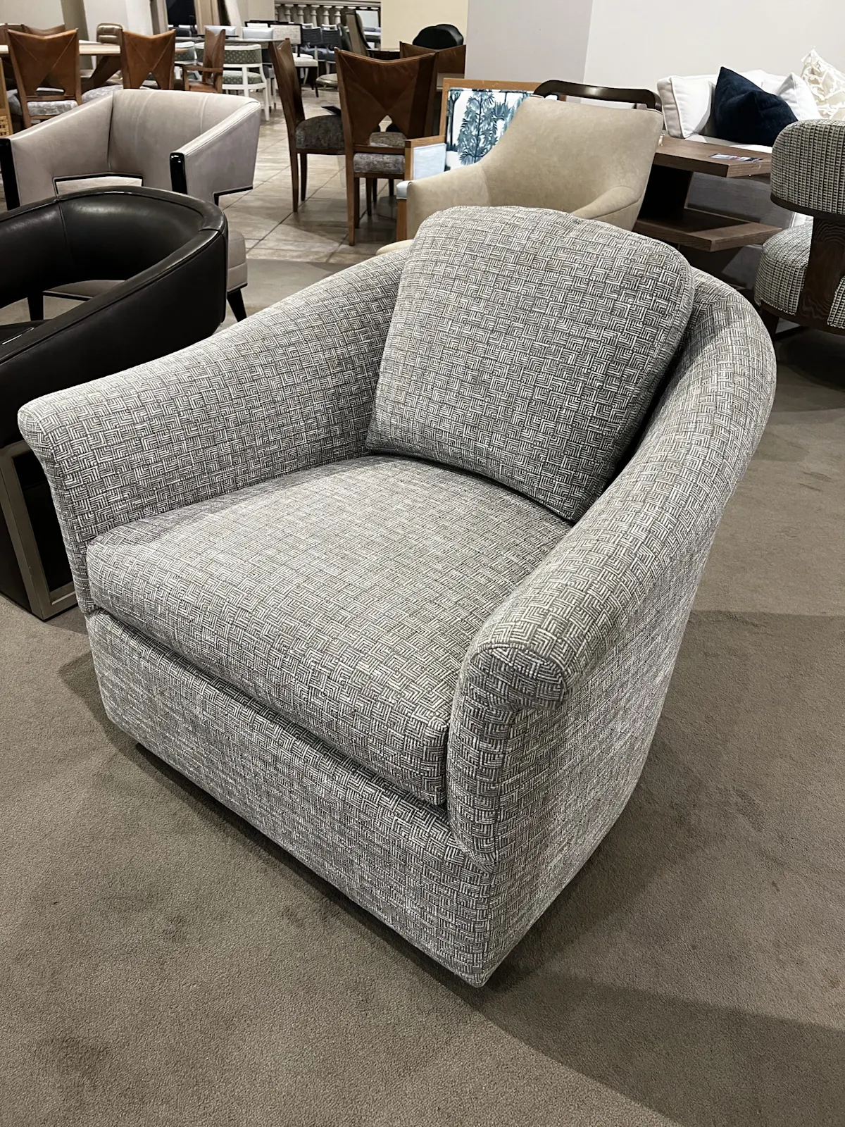 Jessica Charles 524-S/10821 Remedy Swivel Chair Jessica Charles 524-S/10821 Remedy Swivel Chair