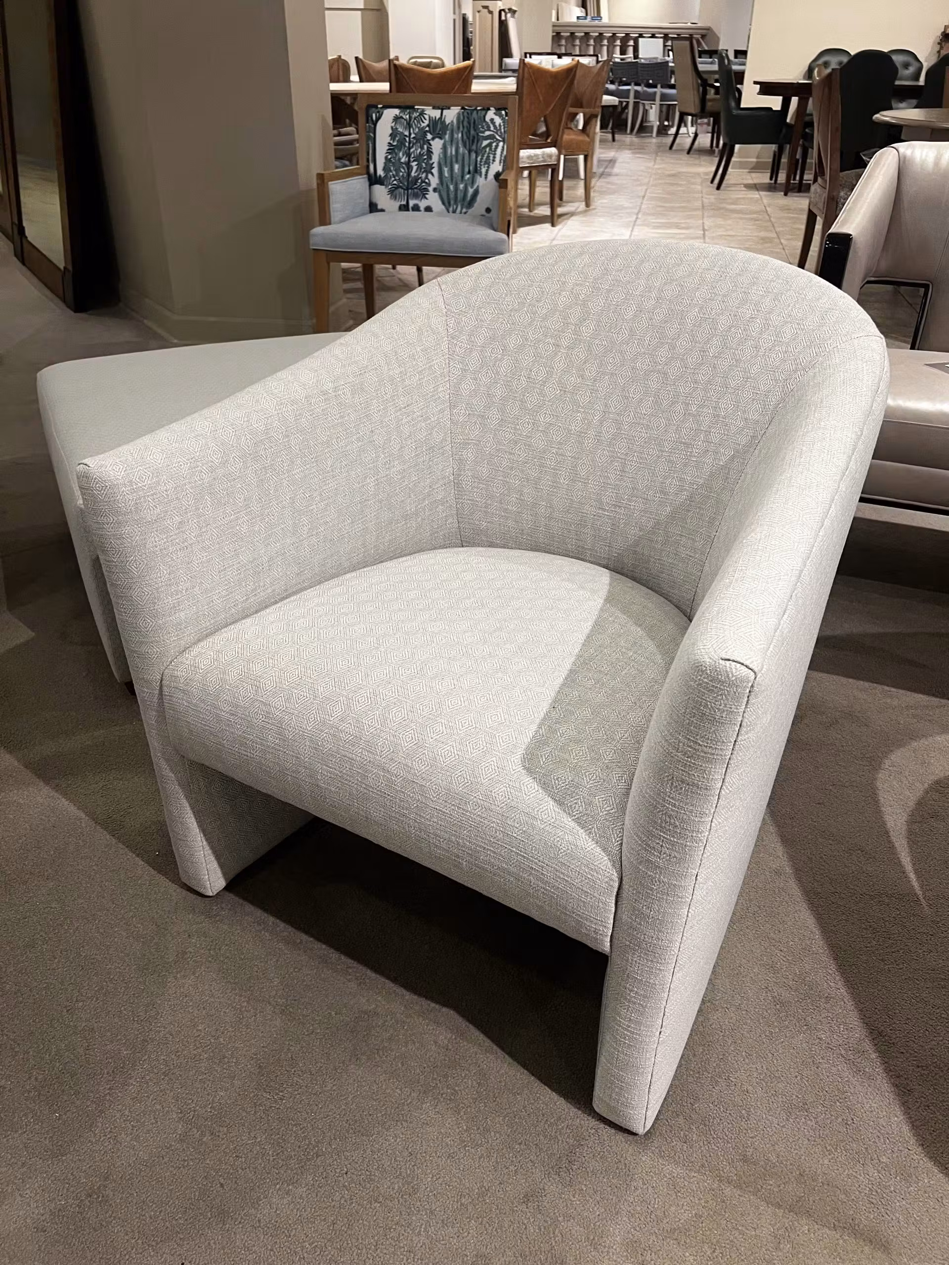 JEssica Charles 526-F/10806 Bledsoe Floating Seat