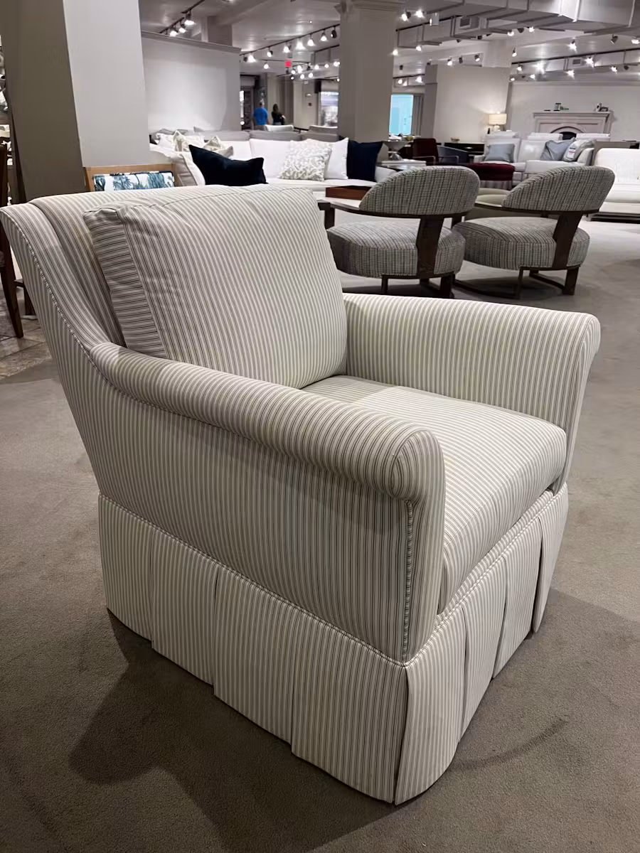 Jessica Charles 1790C/10369 Ensemble Skirted Chair Jessica Charles 1790C/10369 Ensemble Skirted Chair