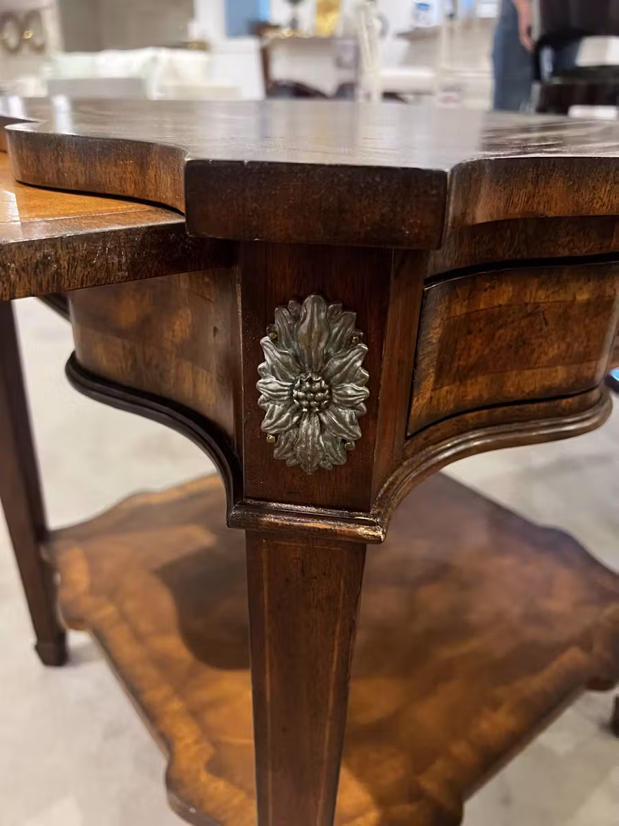 Maitland-Smith 8113-32/140 Mckinley Occasional Table Maitland-Smith 8113-32/140 Mckinley Occasional Table