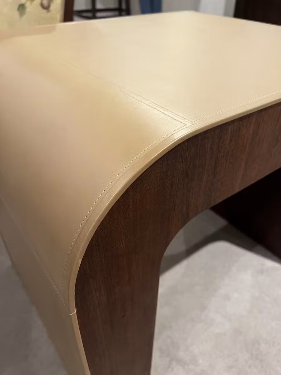 Century SFA-6368-V1 Leather Side Table Century SFA-6368-V1 Leather Side Table