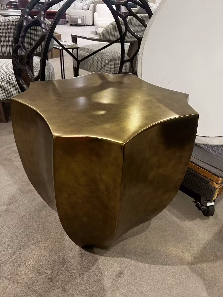 Century SF5476/30 Lamp Table Century SF5476/30 Lamp Table