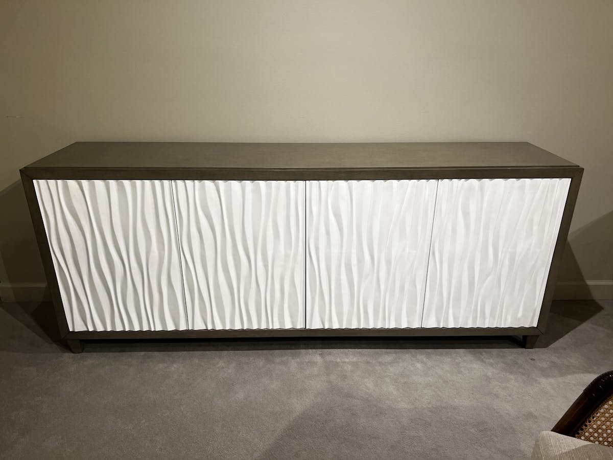 Century B1B-405/280 Russo Credenza Century B1B-405/280 Russo Credenza