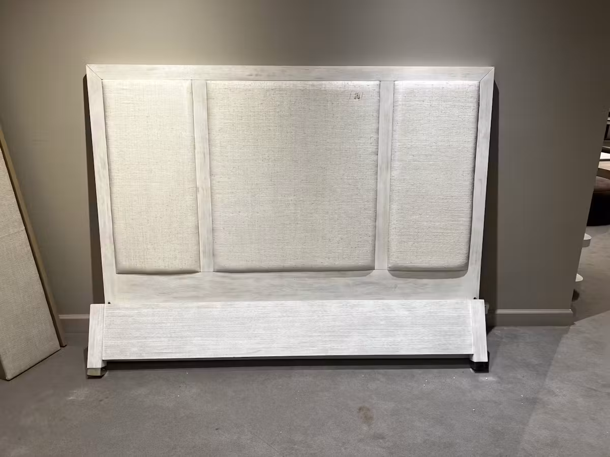 Century CT6002k-CN/ Atlas King Bed Century CT6002k-CN/ Atlas King Bed