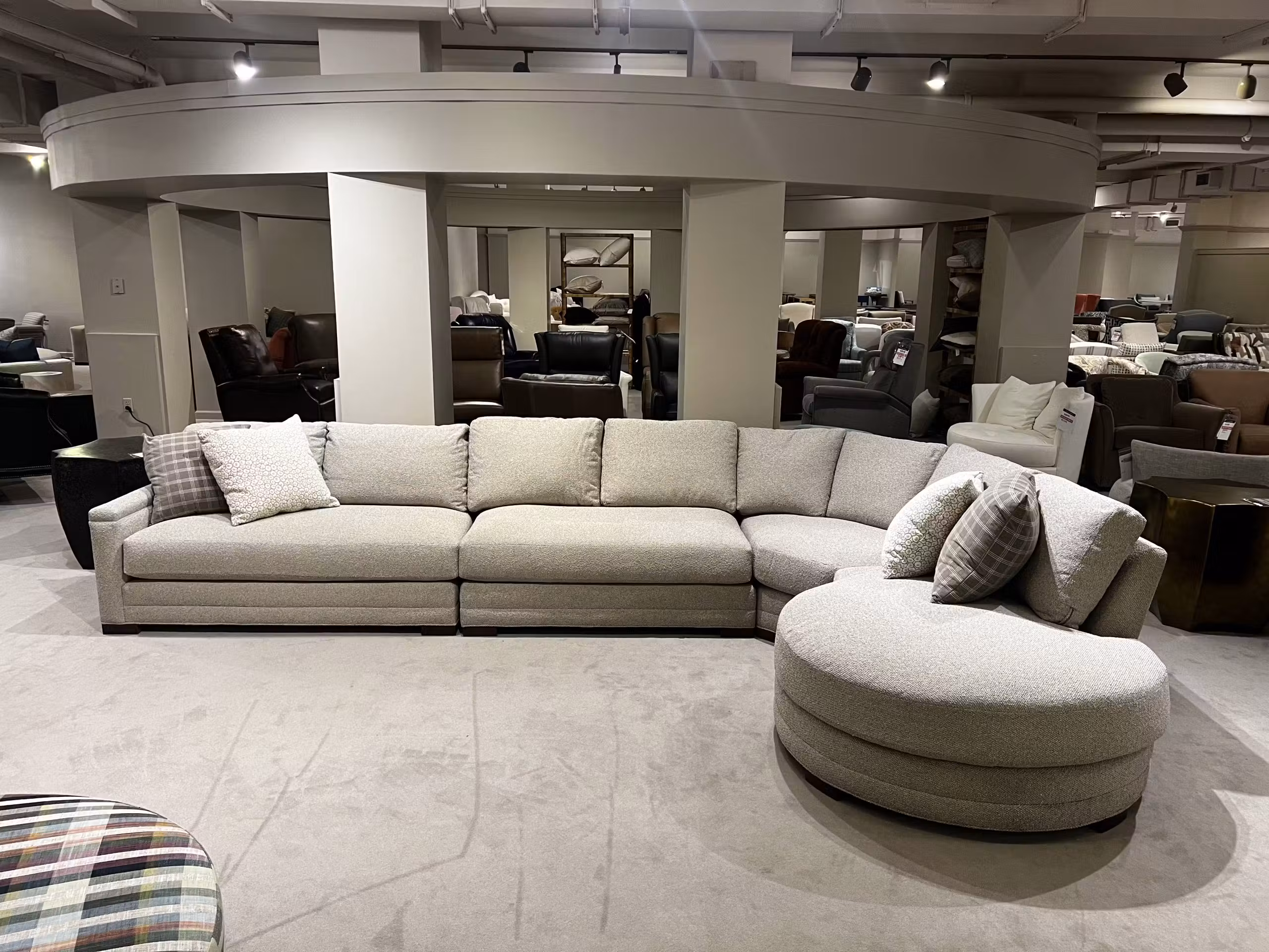 Century LTD7600-62,32,82,59 Cornerstone 4PC Sectional