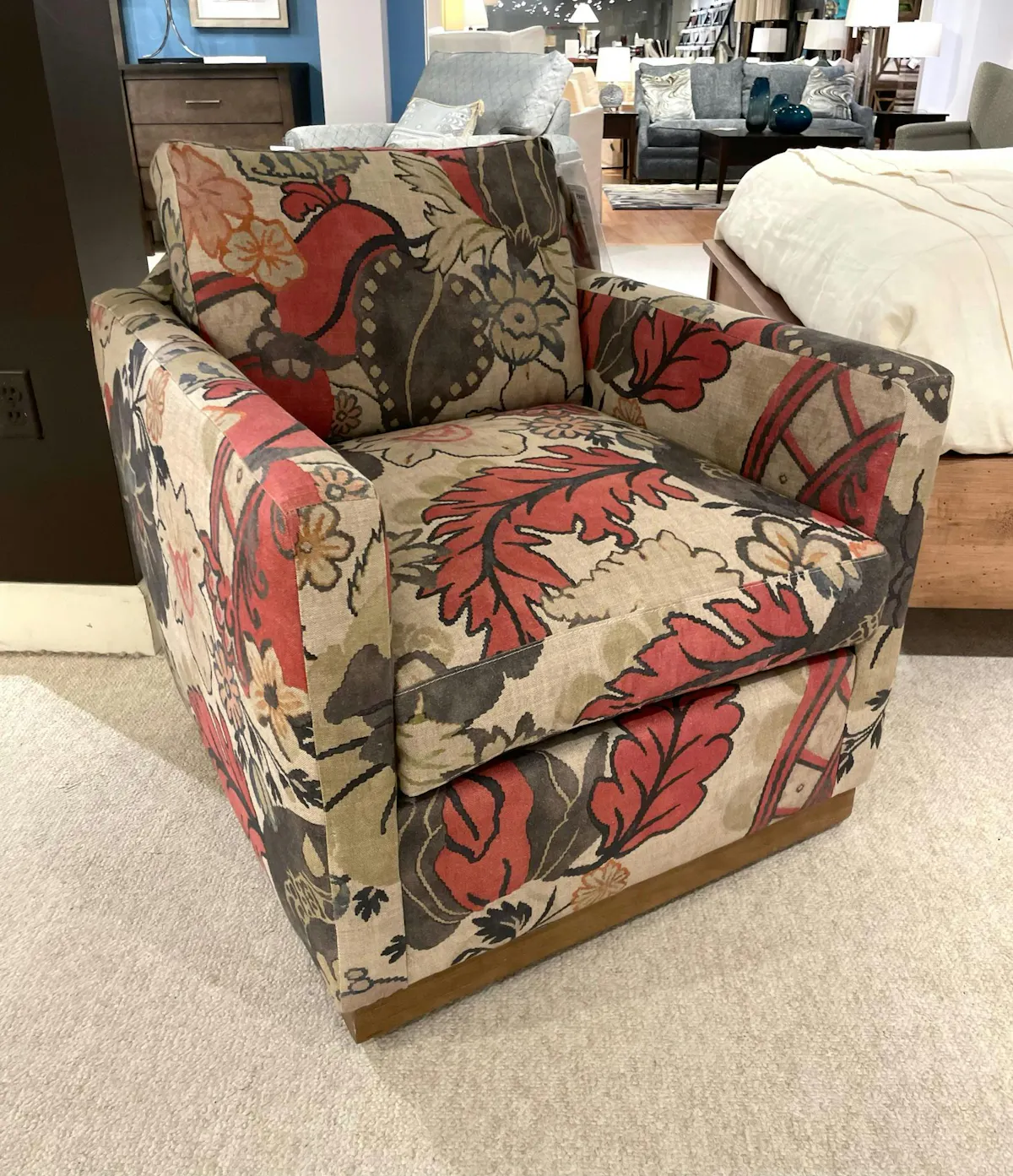 Rowe ALLIE-016 Allie Swivel Chair Rowe ALLIE-016 Allie Swivel Chair