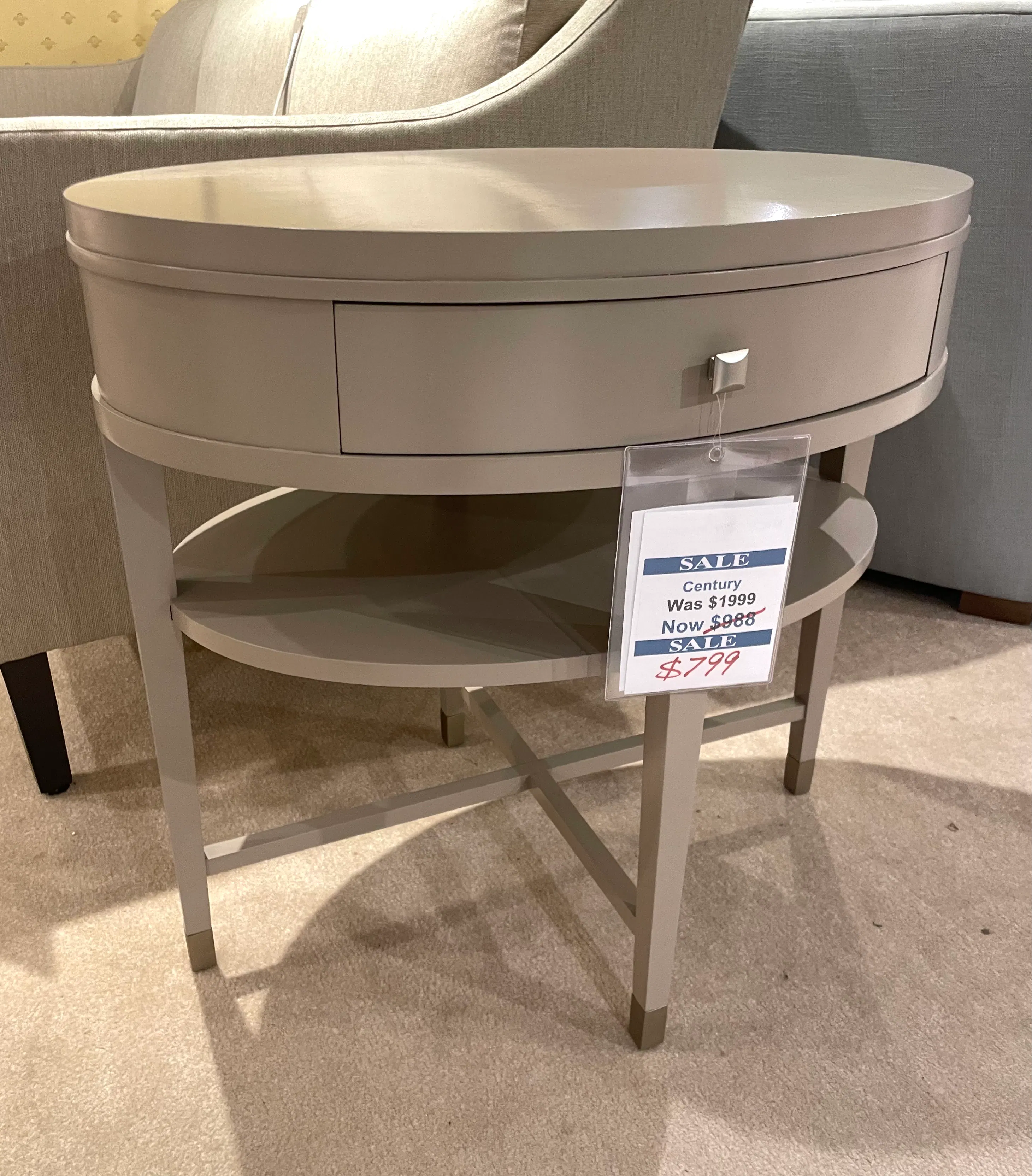 Century Furniture 819-624 Metro Luxe Lamp Table