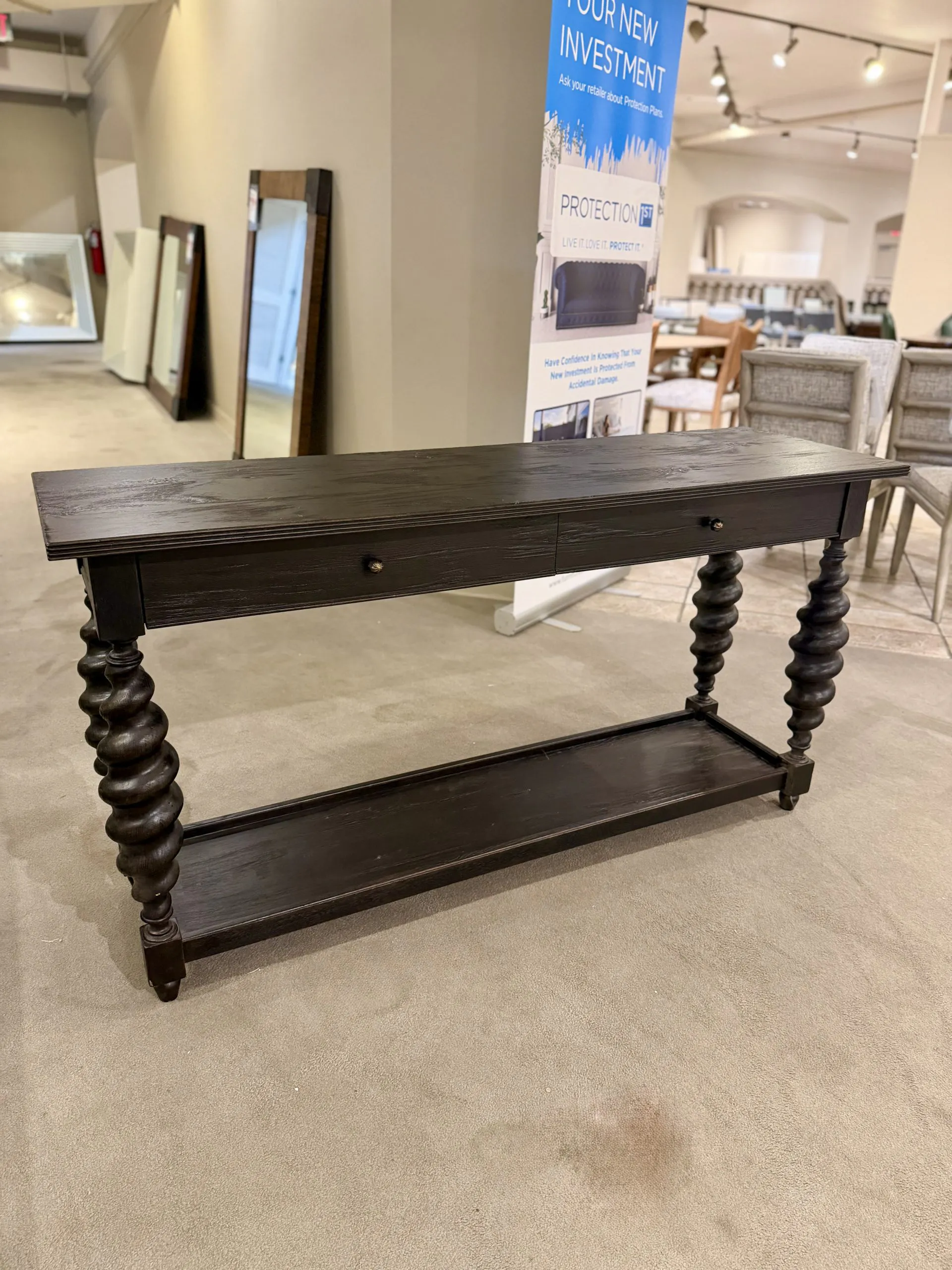 Hickory Chair HCP9091-10 Portugeuese Console
