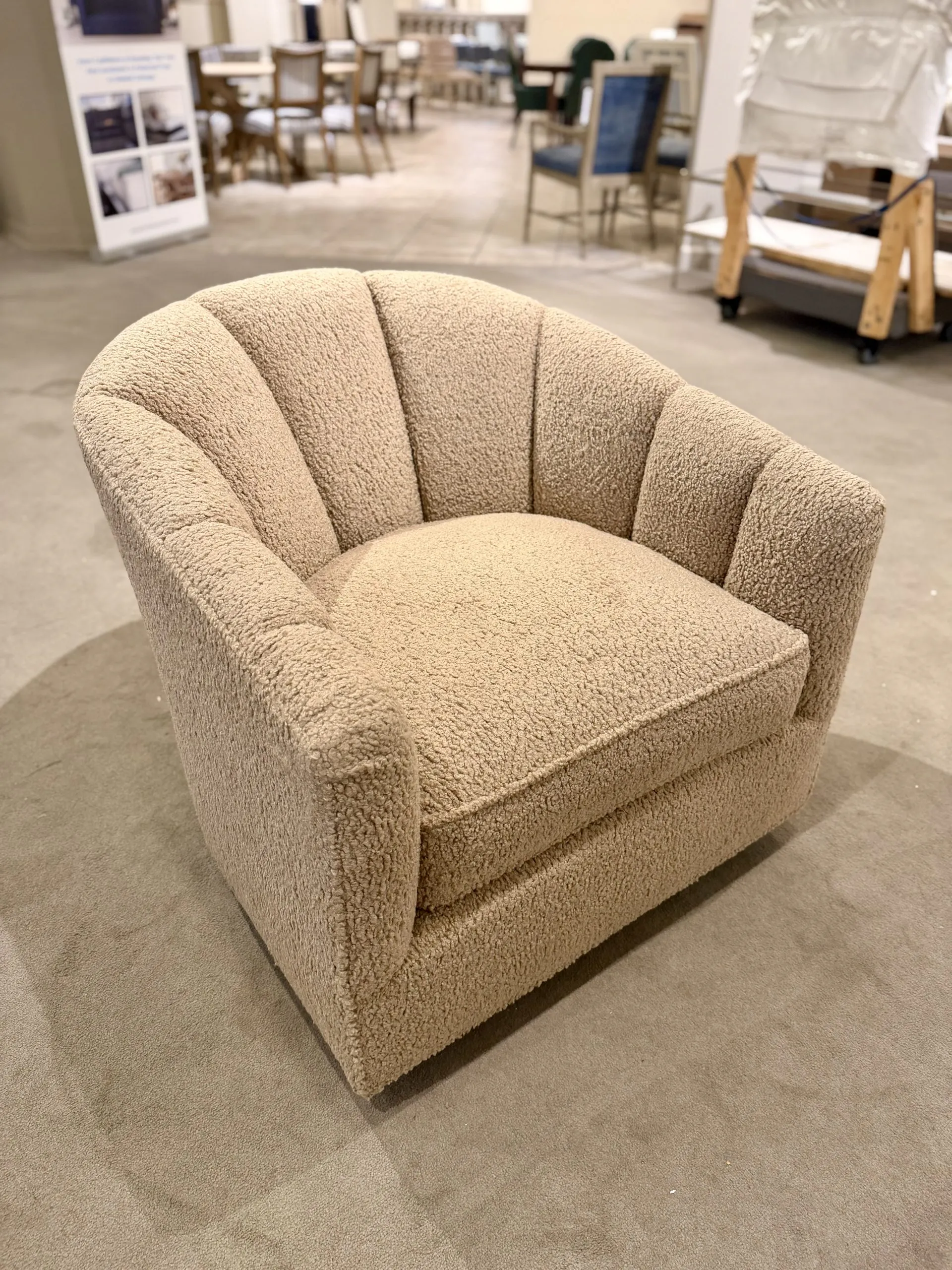 Hickory Chair HC8503-27 Lady Swivel Chair
