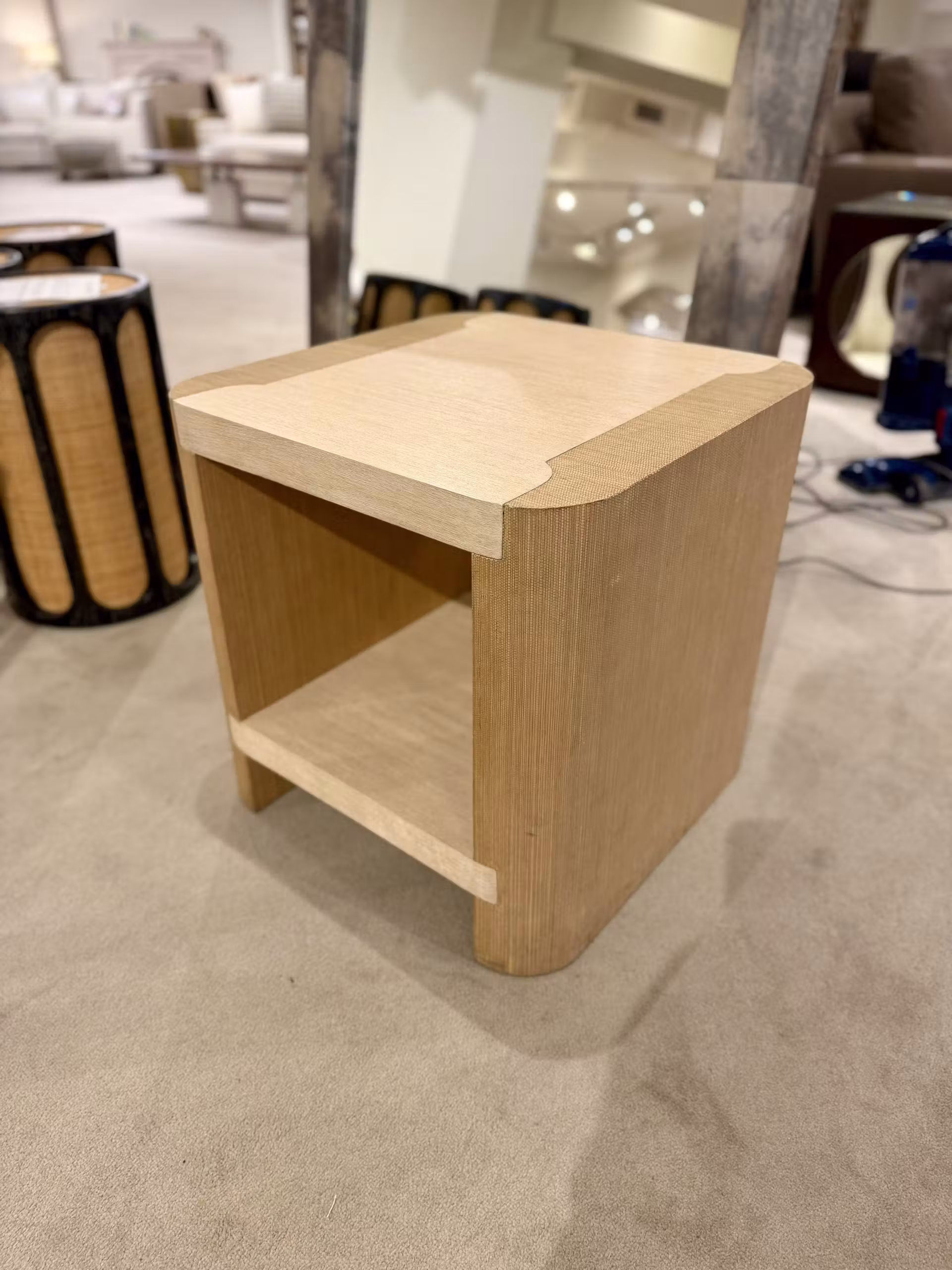 Century CT6075/200 Kai Side Table