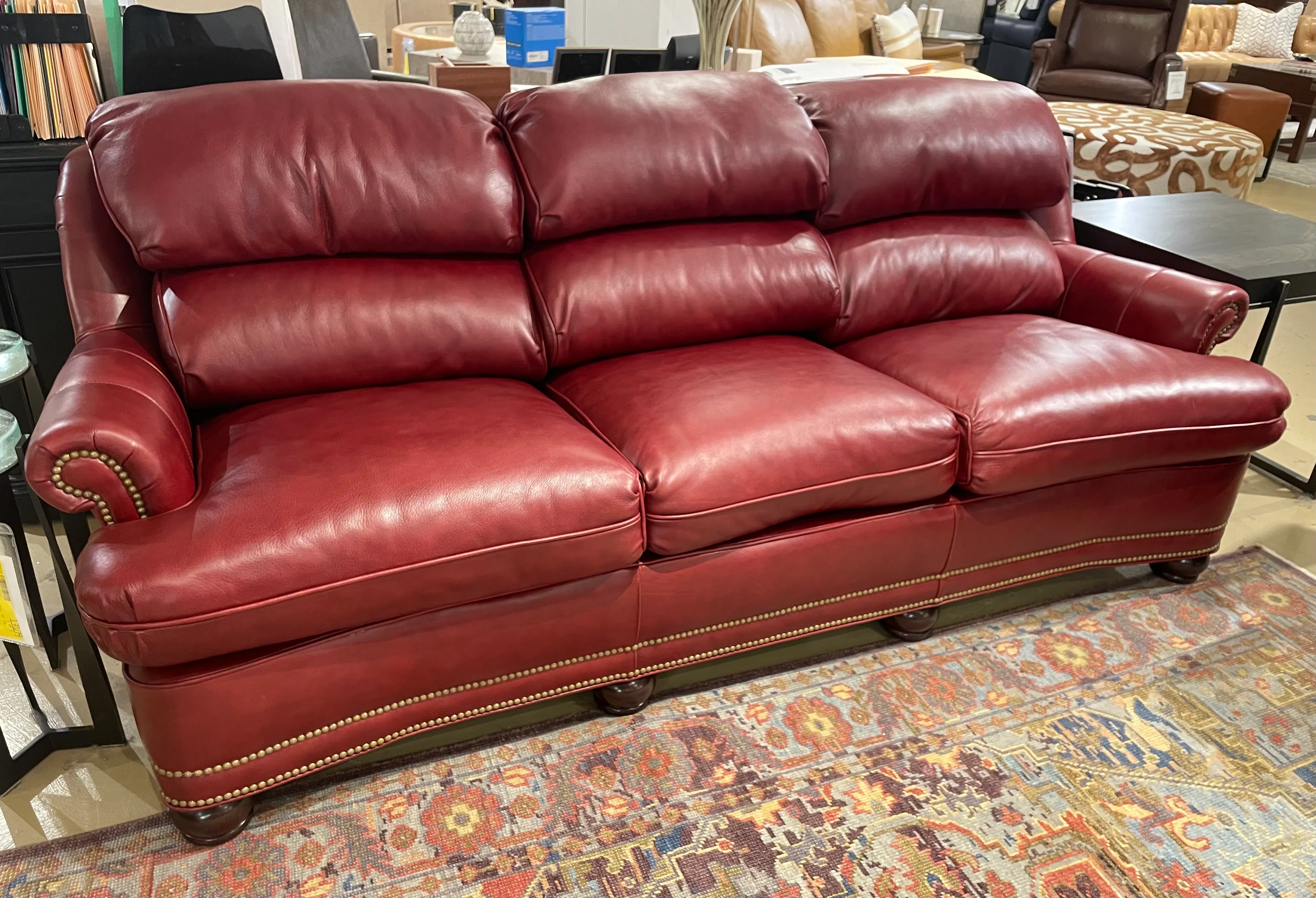 Hancock and Moore 8134NB Austin Sofa