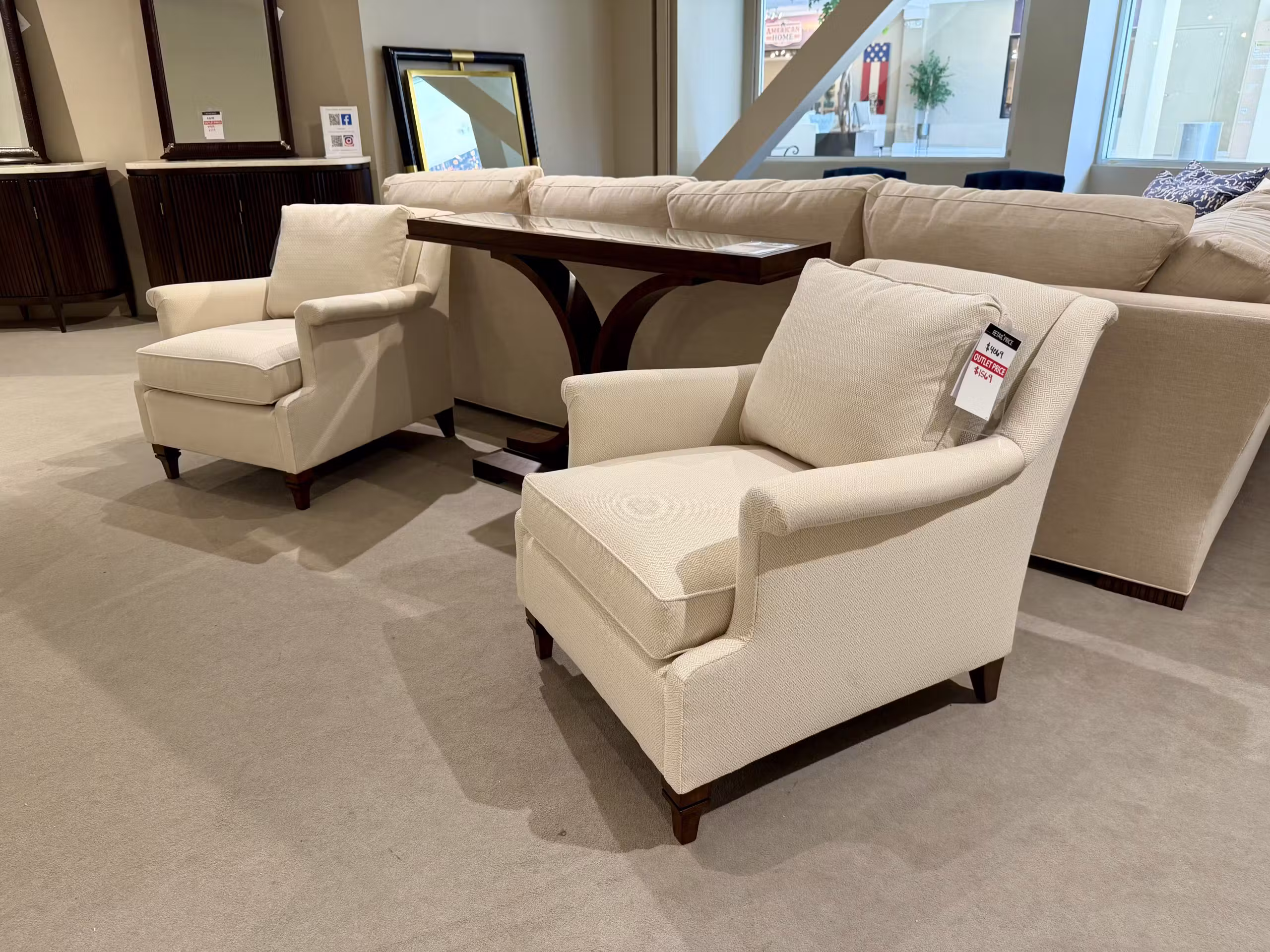 Century C7LT9-1075-6 Kennedy Club Chair