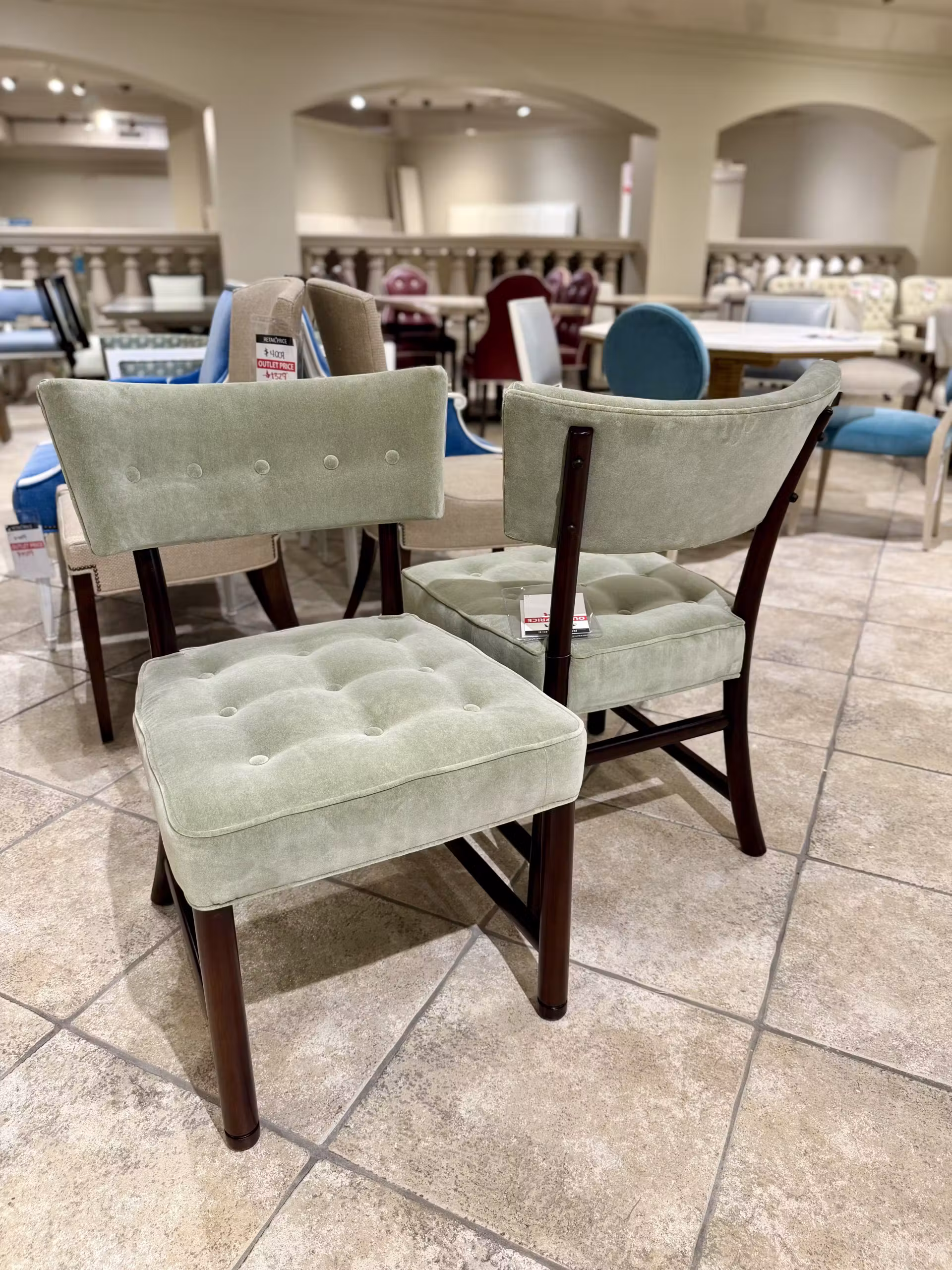 Century AE9-529 Dabney Side Chair